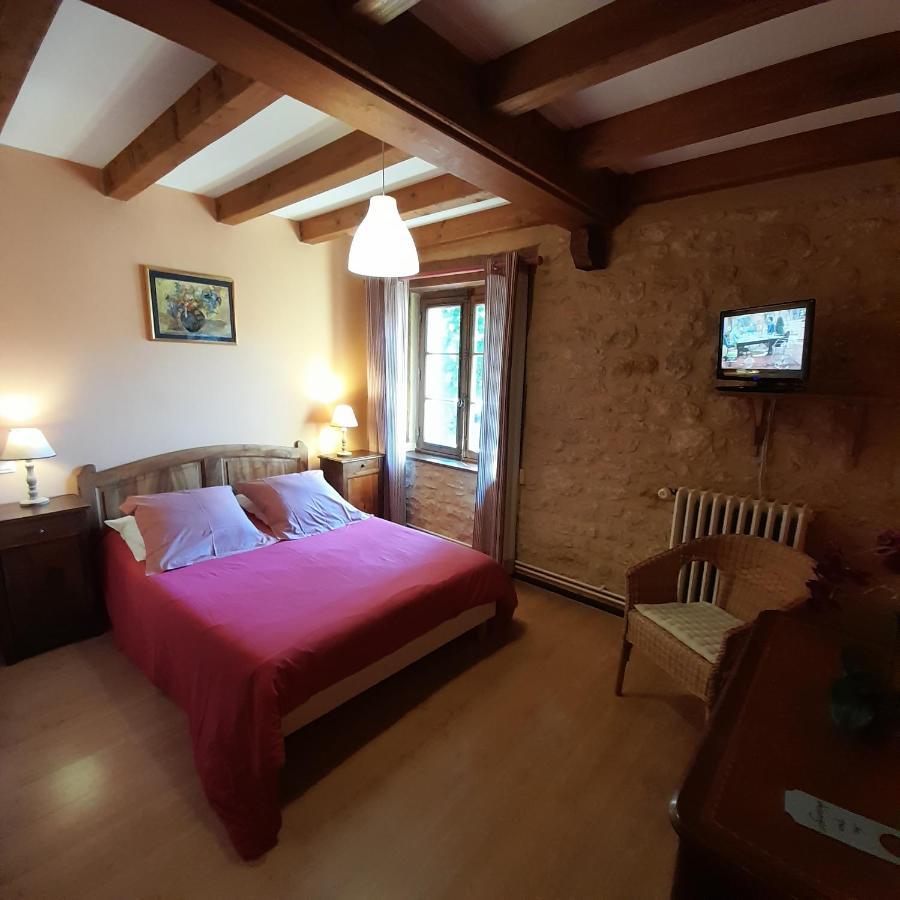 Auberge De Castel-Merle Sergeac Esterno foto