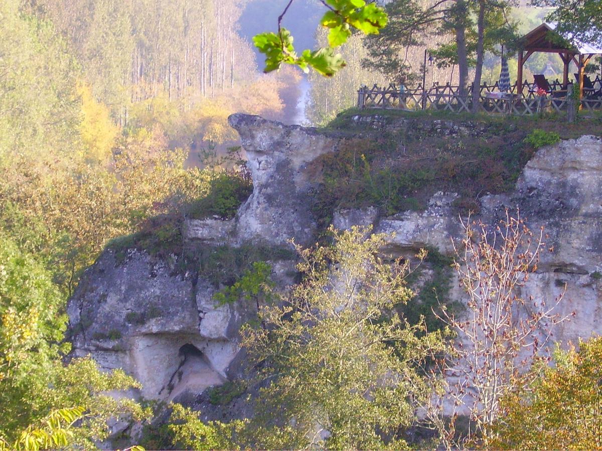 Auberge De Castel-Merle Sergeac Esterno foto